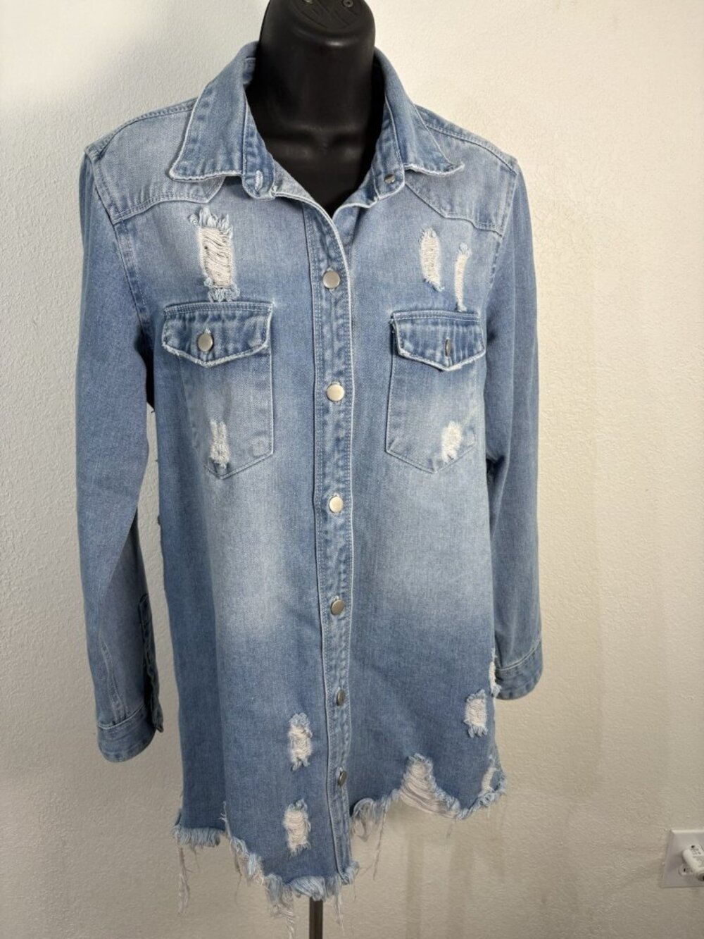 American Bazi Distressed Shacket Denim Shirt Jacket Women Small